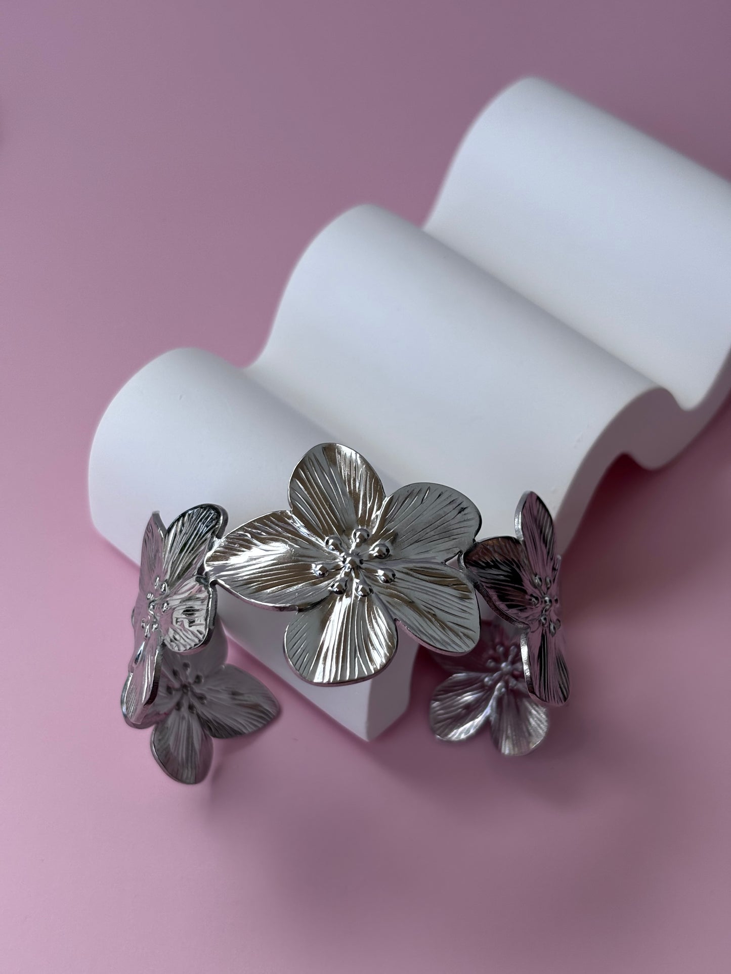 Brazalete Flor (Eterna acero inoxidable 304)