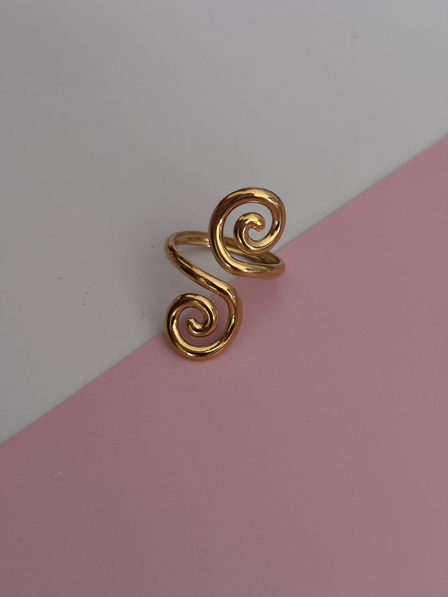 Anillo Espiral Dorada