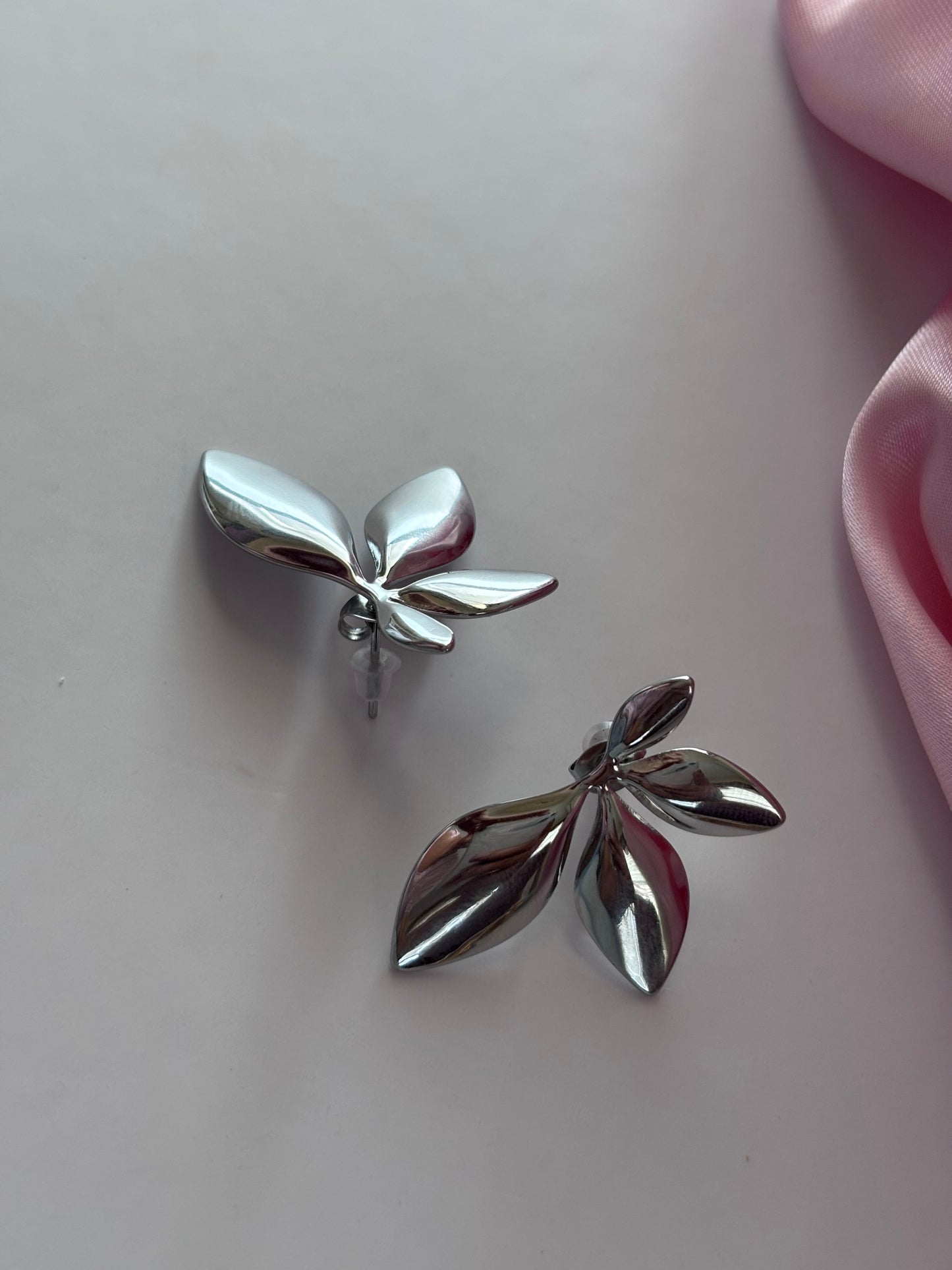 Aretes Leaf Luxe– Acero Inoxidable 304
